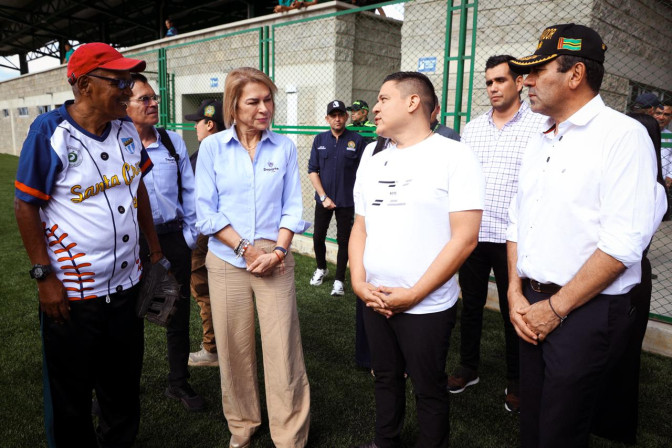 Visita-Complejo-Deportivo-Giron-1.jpeg