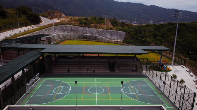 Visita-Complejo-Deportivo-Giron-10.jpeg