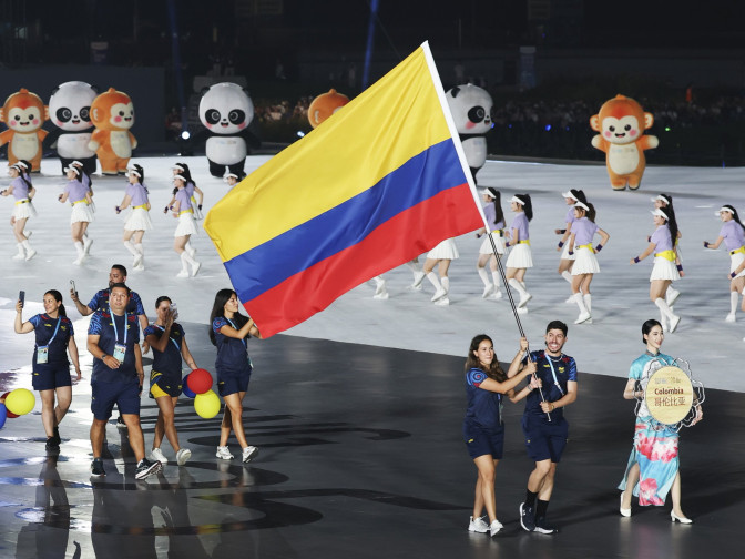 Delegacion-colombiana-en-inauguracion-de-Juegos-Mundiales-Chengdu-2025.jpg