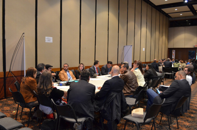 noticia-2014-04-03-mesas-de-trabajo-bogota.jpg