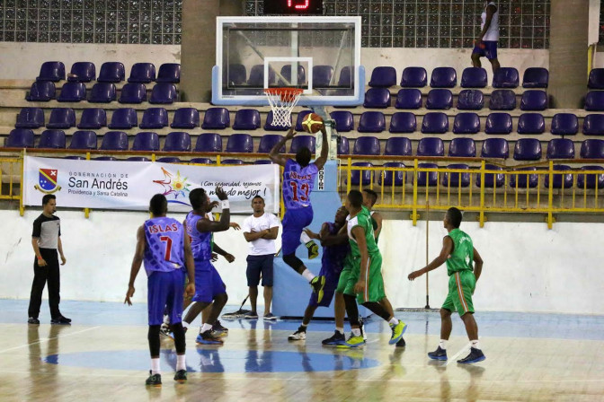 juegos-caribe-Baloncesto-bolivar-05-05-2015.jpg