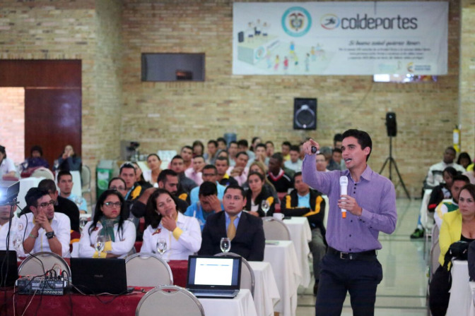 noticias-coldeportes-hevs-10-09-2015.jpg