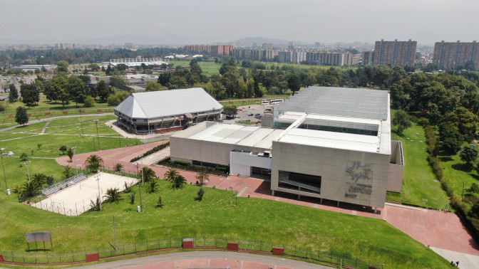Toma-aerea-Complejo-Acuatico-Bogota.jpg