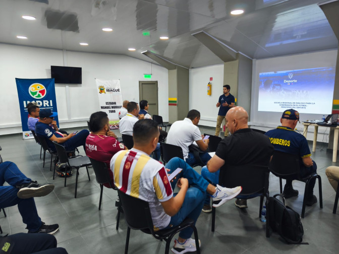 Escuela-Regional-Dialogo-para-la-Gobernanza-en-el-Futbol-Ibague.jpeg