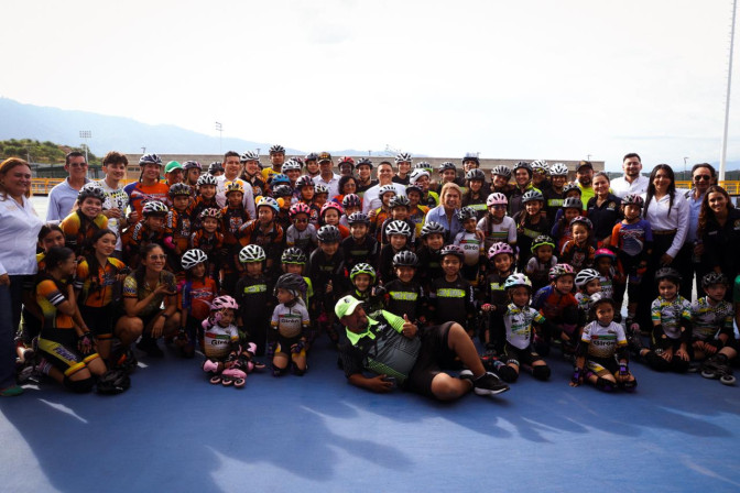 Visita-Complejo-Deportivo-Giron-9.jpeg