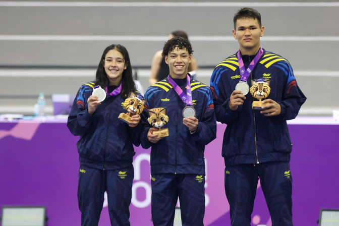 Medalla-para-equipo-mixto-de-taekwondo-en-Asu2025.jpeg